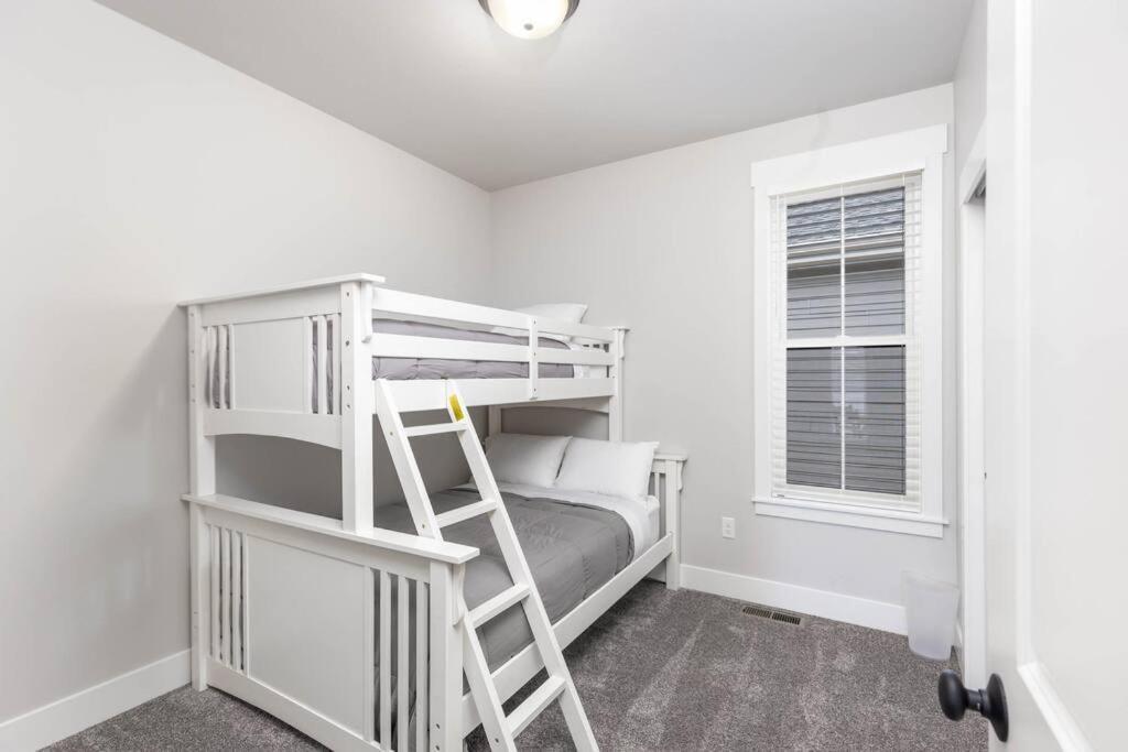 Charming 3-Bedroom In Vibrant New Neighborhood Billings Exterior foto