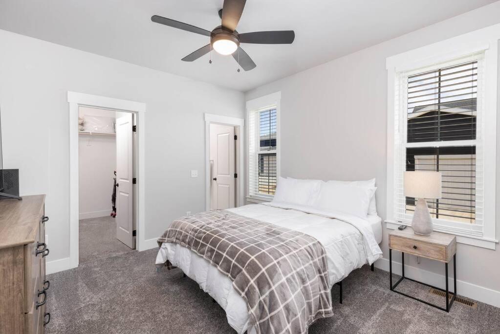 Charming 3-Bedroom In Vibrant New Neighborhood Billings Exterior foto